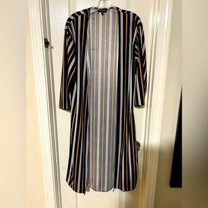 Women’s Striped Tunic. L/XL.